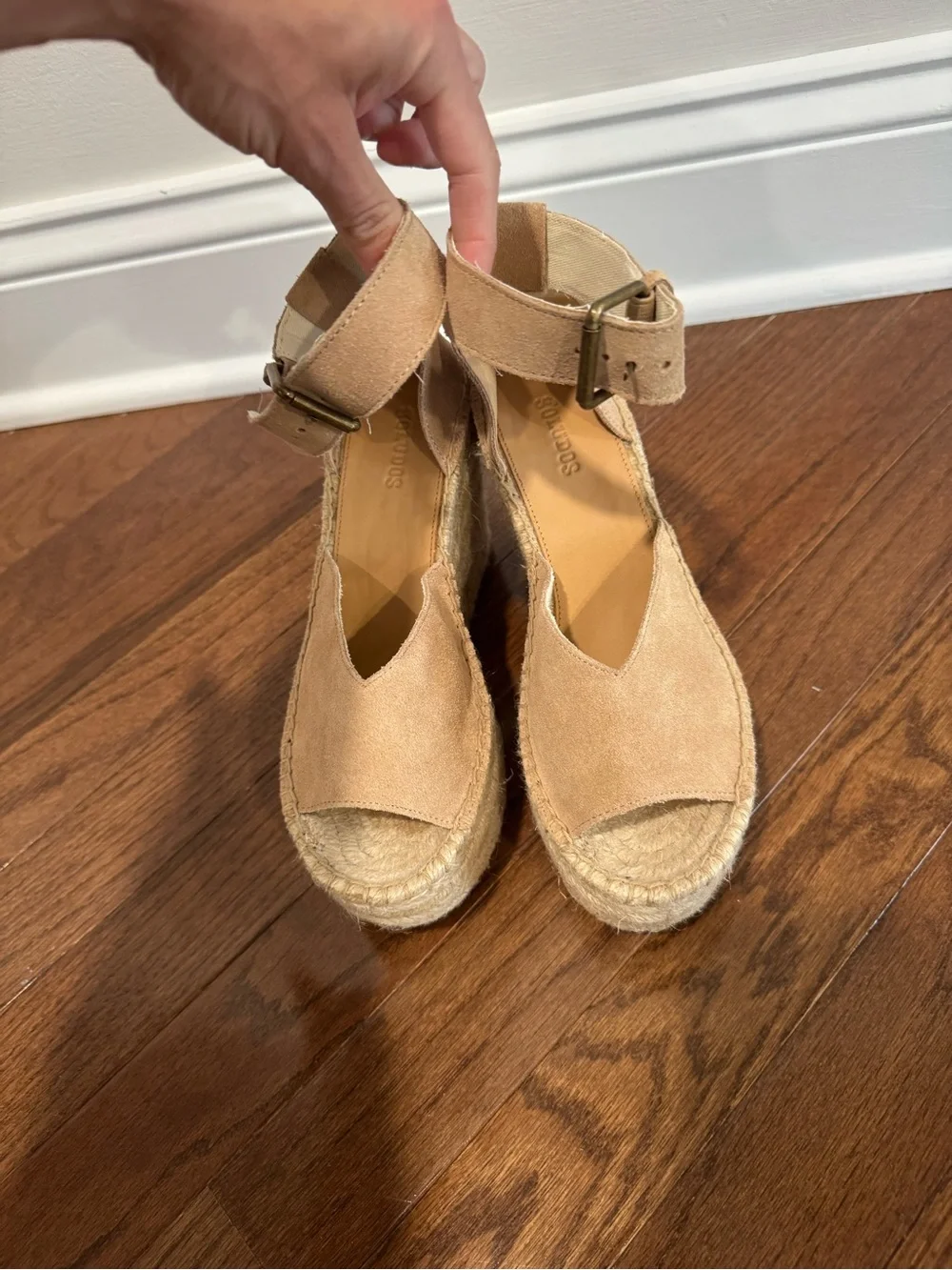 brand new Soludos Positano Tan Suede Espadrille Wedge Sandals
